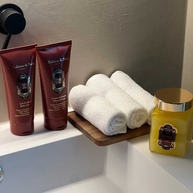 Silk Protein Scrub - Ayurvedic Treatment
